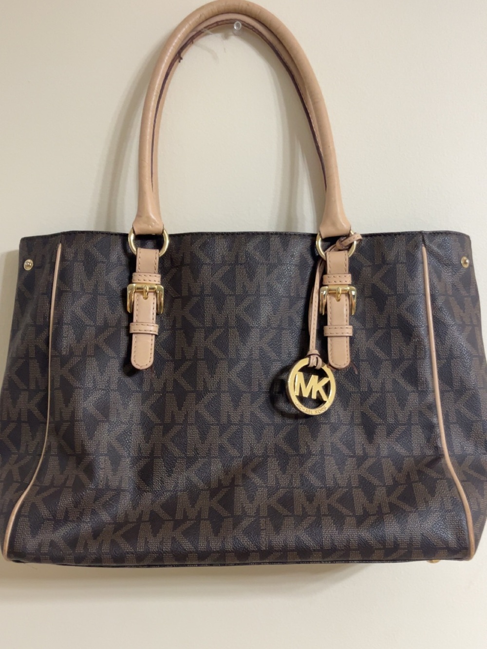 Michael Kors Monogram Jet Set